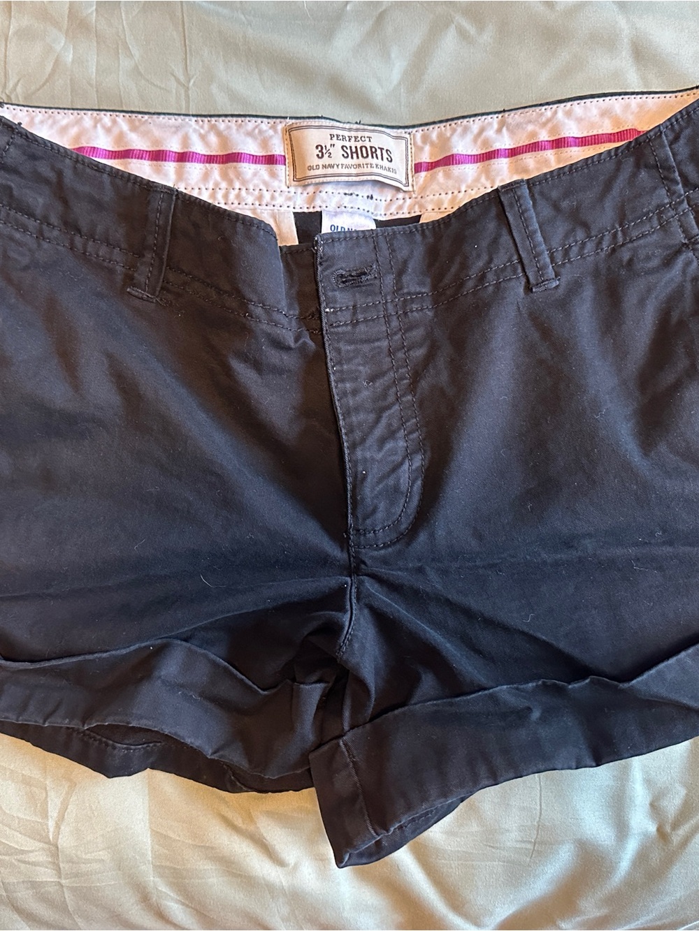 Old Navy Black Women's Flat Front 3.5" Shorts